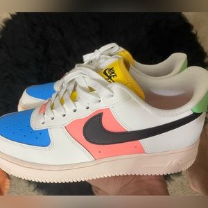 Nike Women’s AirForce’s